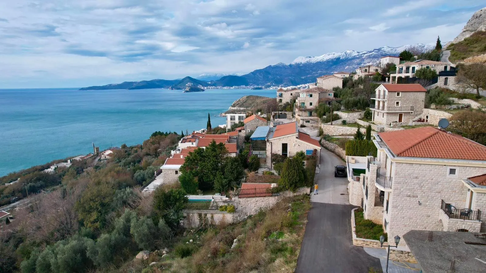 Sale, house, 300m², Reževići, Budva