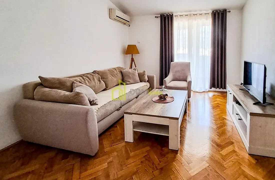 Izdavanje, jednosoban stan, 52m², Makedonsko naselje, Bar