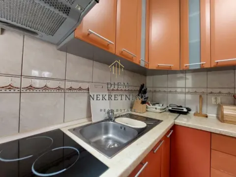 Rent, two bedroom apartment, 70m², Škaljari, Kotor - image 8