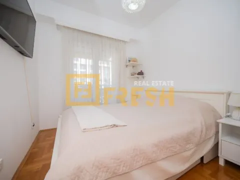 Prodaja, dvosoban stan, 74m², City Kvart, Podgorica - image 14