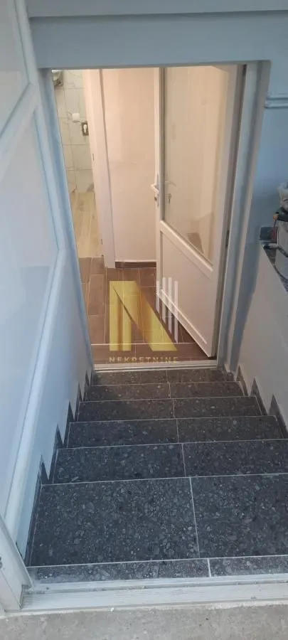 Prodaja, garsonjera, 28m², Adice, Novi Sad Sve Podlokacije