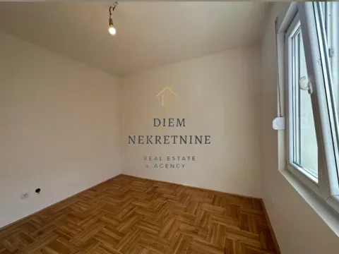 Sale, two bedroom apartment, 73m², Dalmatinska ulica, Podgorica - image 6