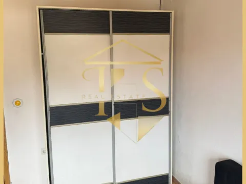 Rent, two bedroom apartment, 80m², Seljanovo, Tivat - image 4