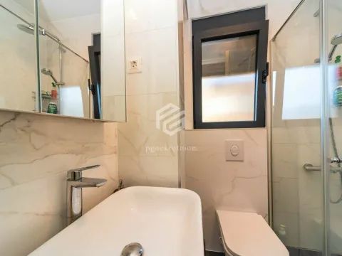 Rent, two bedroom apartment, 61m², Blok 9, Podgorica - image 9