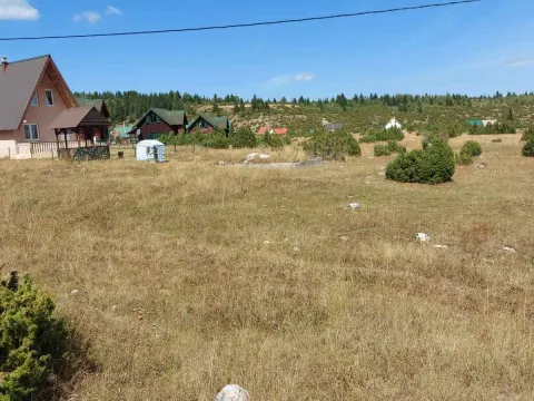 Prodaja, plac, 679m², Žabljak, Crna Gora - image 4