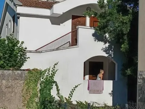 Prodaja, jednosoban stan, 39m², Babin Do, Budva - image 9