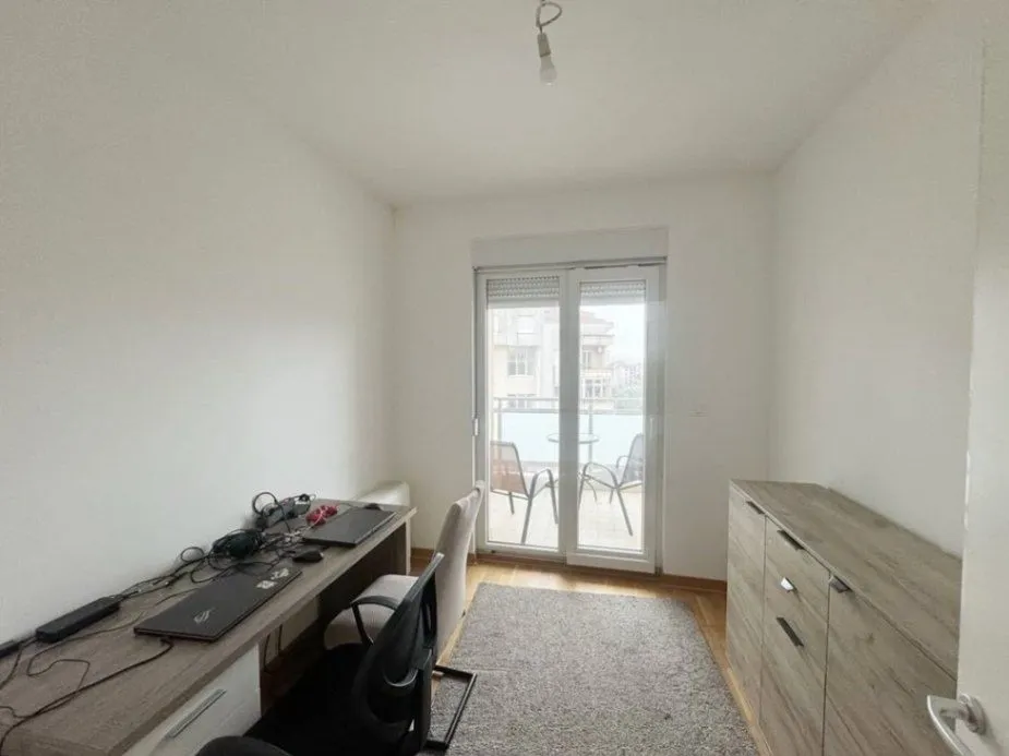 Prodaja, trosoban stan, 101m², Zagorič, Podgorica