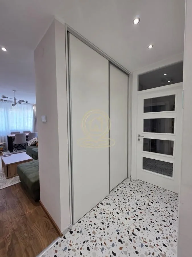 Prodaja, trosoban stan, 69m², Voždovac Sve Podlokacije, Beograd