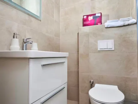 Sale, one bedroom apartment, 30m², Kavač, Kotor - image 16