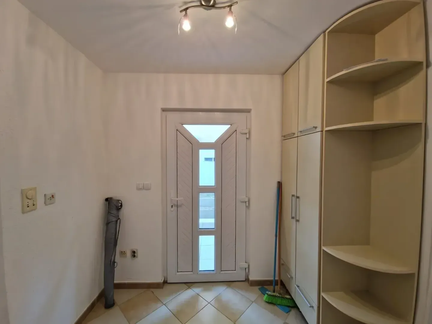 Prodaja, kuća, 150m², Tivat, Crna Gora