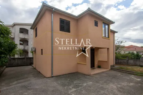 Rent, house, 120m², Zagorič, Podgorica - image 1