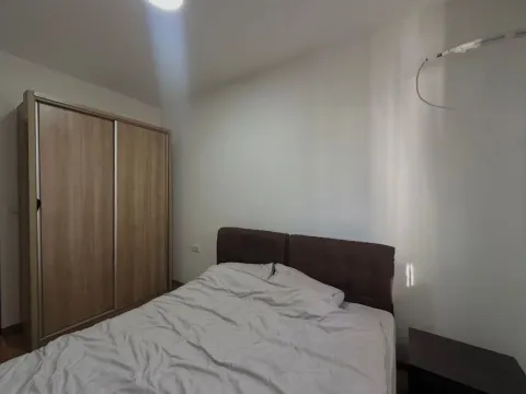 Rent, one bedroom apartment, 45m², Budva okolina, Budva - image 9