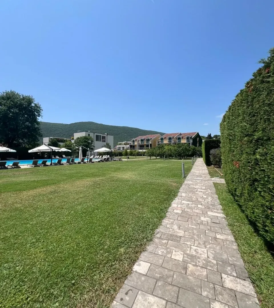 Prodaja, kuća, 176m², Lastva Grbaljska, Kotor