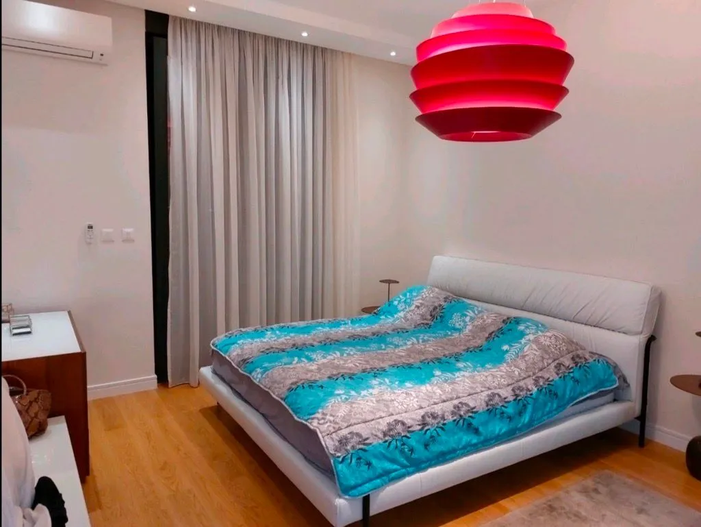 Rent, three bedroom apartment, 161m², Kod Capital Plaze, Podgorica