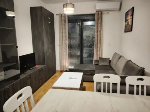 Izdavanje, jednosoban stan, 37m², Zabjelo, Podgorica