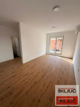 Prodaja, jednosoban stan, 37m², Klisa, Novi Sad Sve Podlokacije - image 4