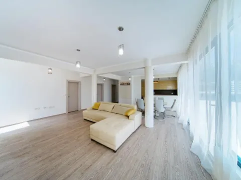 Prodaja, trosoban stan, 234m², Bečići, Budva - image 42