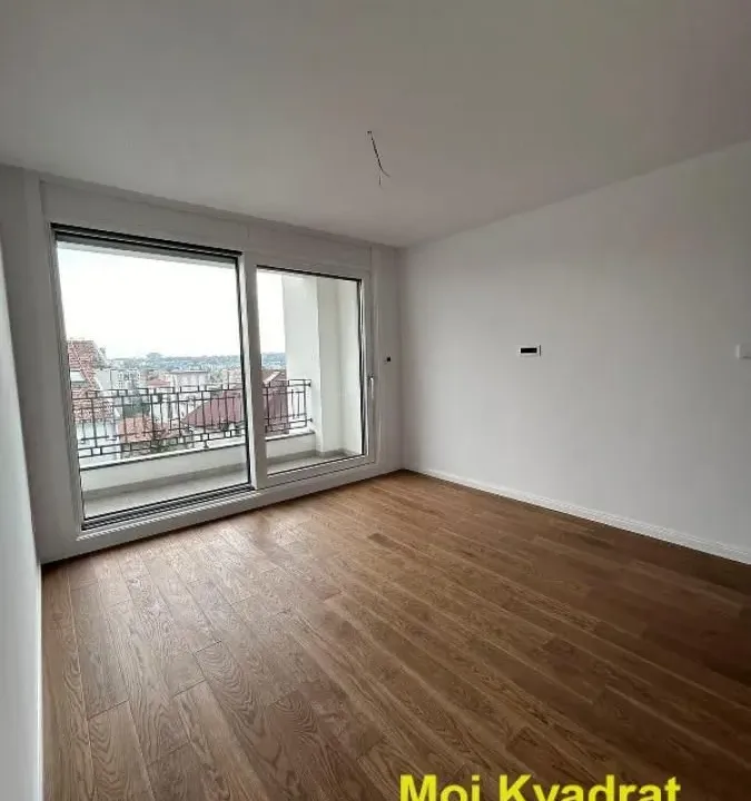 Prodaja, trosoban stan, 71m², Čubura, Beograd