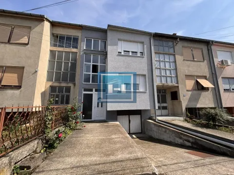 Sale, house, 200m², Tavrića obori, Jagodina - image 31