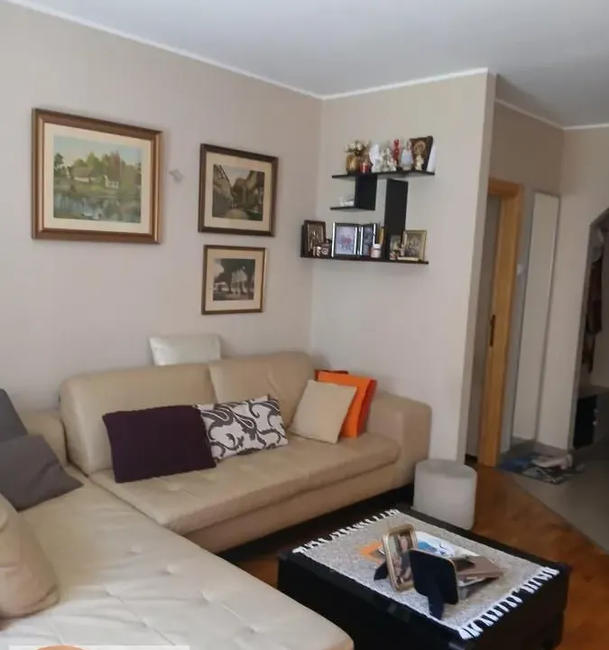 Sale, three bedroom apartment, 75m², Botanička Bašta, Palilula Sve Podlokacije