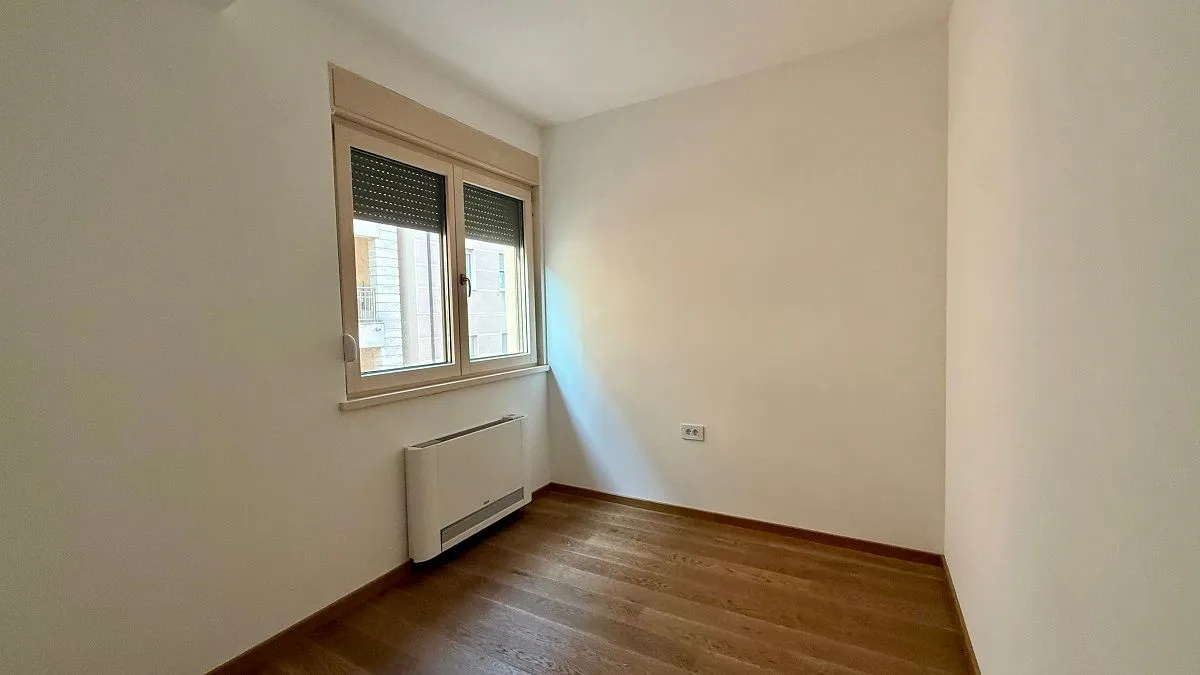 Prodaja, četvorosoban stan, 89m², Vračar Hram, Vračar Sve Podlokacije