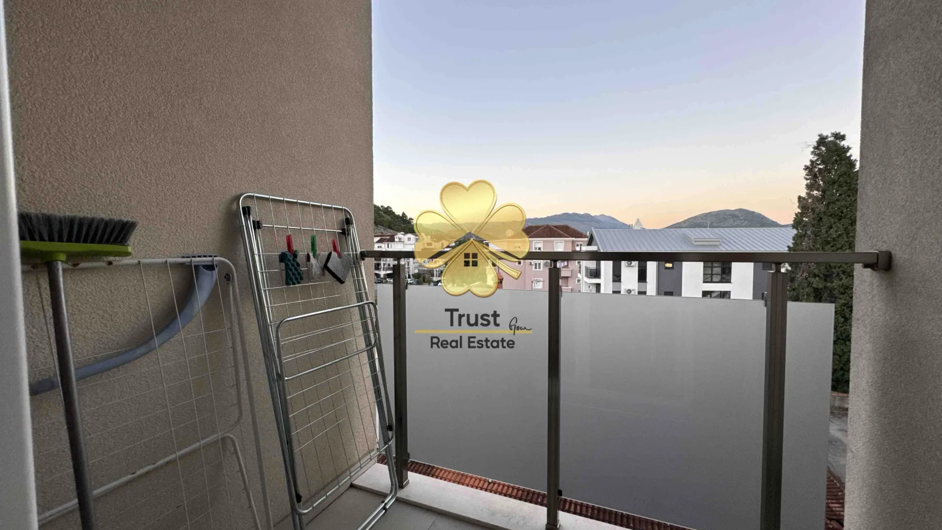 Rent, one bedroom apartment, 45m², Momišići, Podgorica