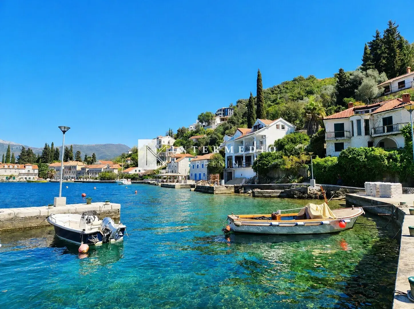 Prodaja, dvosoban stan, 71m², Rose, Herceg Novi