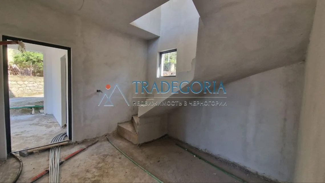 Prodaja, kuća, 174m², Bar, Crna Gora