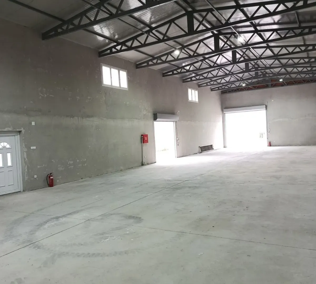 Rent, office space, 400m², Novi Banovci, Stara Pazova