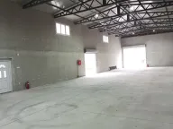 Izdavanje, poslovni prostor, 400m², Novi Banovci, Stara Pazova - image 4