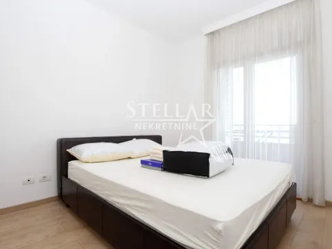 Izdavanje, dvosoban stan, 75m², City Kvart, Podgorica - image 9