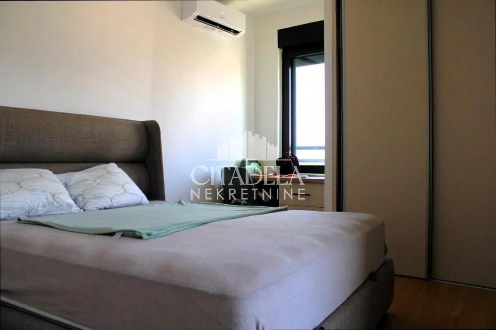 Sale, three bedroom apartment, 88m², Banjica, Voždovac Sve Podlokacije