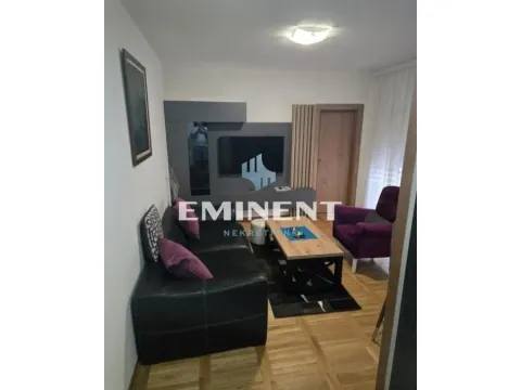 Izdavanje, dvosoban stan, 45m2, Lekino Brdo, Voždovac, Beograd Izdavanje, dvosoban stan, 45m2, Lekino Brdo, Voždovac, Beograd