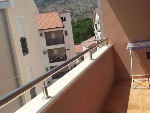 Rent, two bedroom apartment, 53m², Igalo, Herceg Novi - image 7