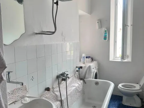 Prodaja, trosoban stan, 64m², Centar, Podgorica - image 8