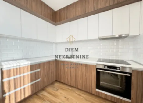 Rent, three bedroom apartment, 100m², Blok 6, Podgorica - image 3