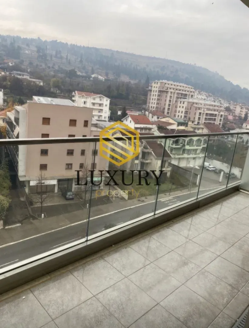 Prodaja, trosoban stan, 110m², Momišići, Podgorica