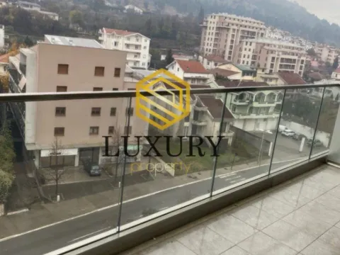 Sale, three bedroom apartment, 110m², Momišići, Podgorica - image 13