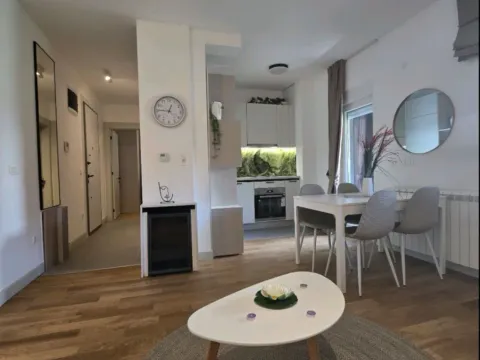 Prodaja, jednosoban stan, 54m², Kolašin, Crna Gora - image 3