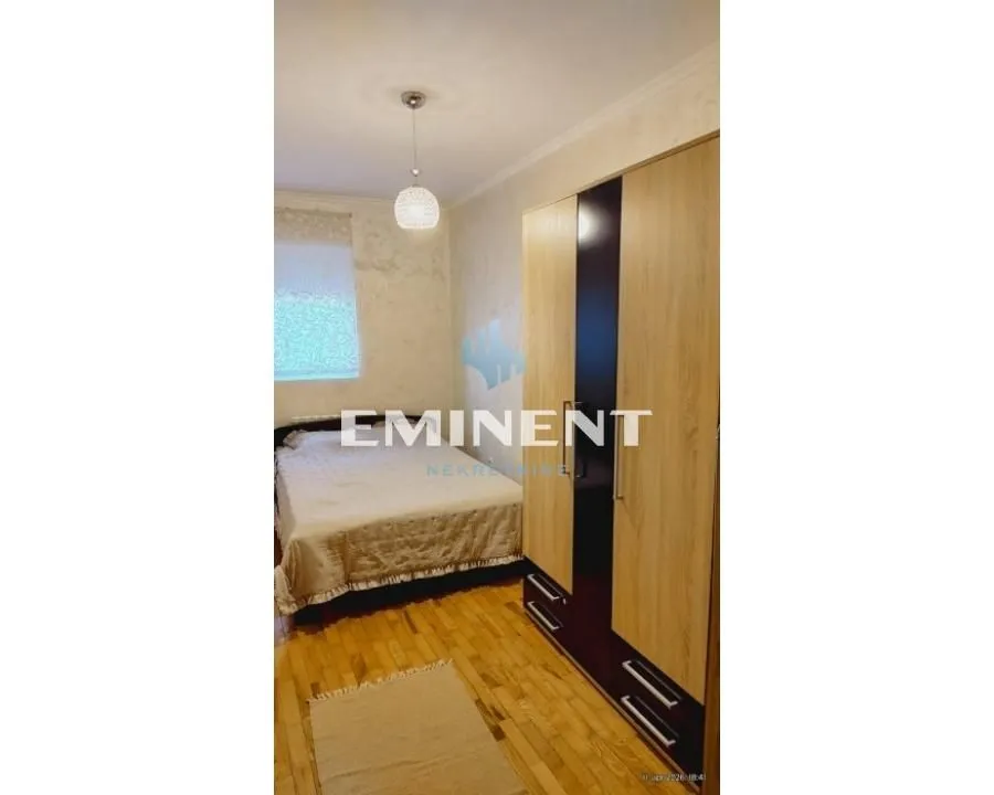 Rent, two bedroom apartment, 50m², Crveni Krst, Beograd