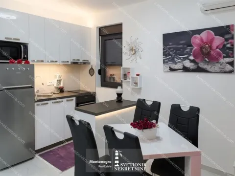 Sale, one bedroom apartment, 52m², Đenovići, Herceg Novi - image 8