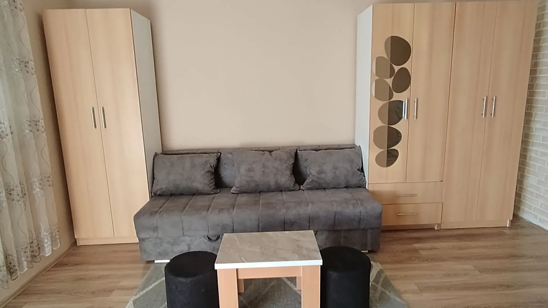 Izdavanje, jednosoban stan, 28m², Adice, Novi Sad Sve Podlokacije