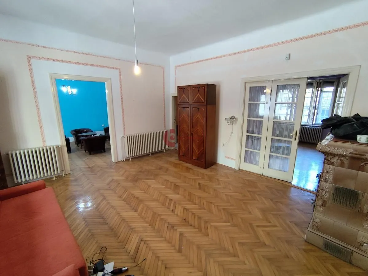 Prodaja, kuća, 488m², Centar, Subotica
