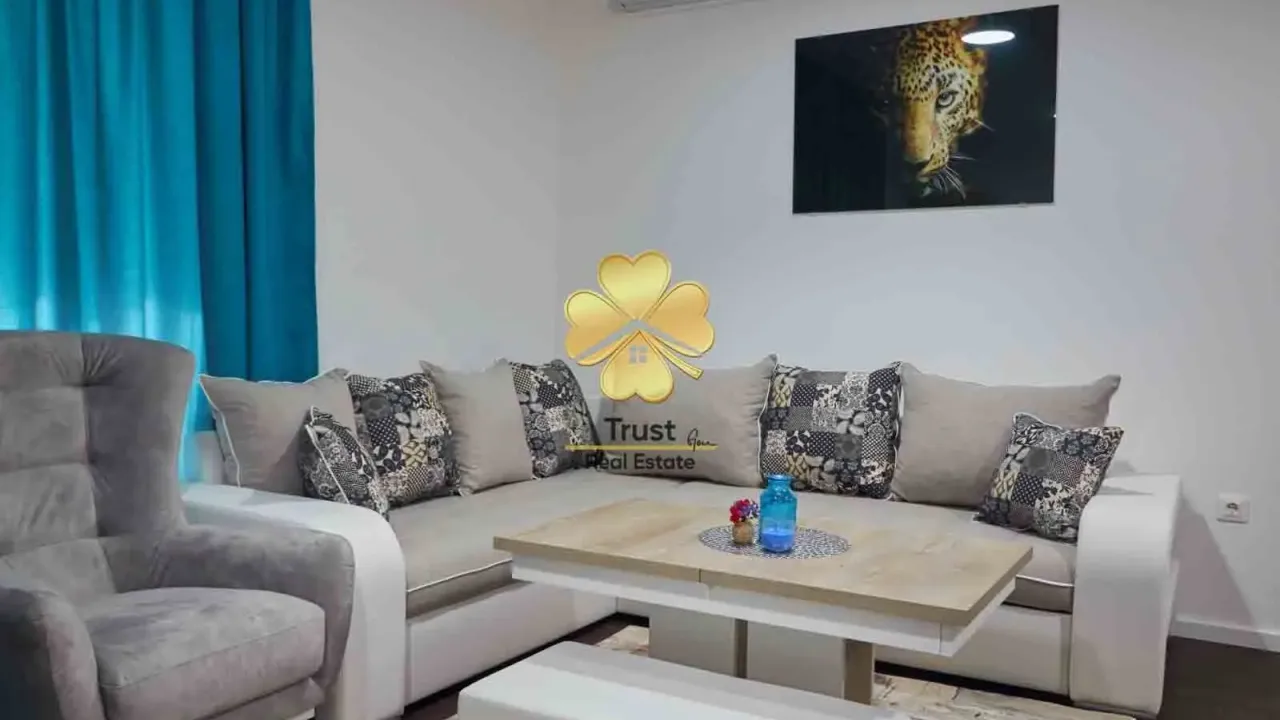 Izdavanje, garsonjera, 35m², Momišići, Podgorica