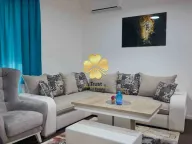 Izdavanje, garsonjera, 35m², Momišići, Podgorica - image 1