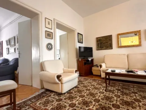 Prodaja, četvorosoban stan, 115m², Stari Grad, Beograd - image 6