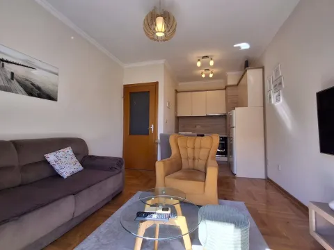 Rent, apartment, 38m², Stari Aerodrom, Podgorica