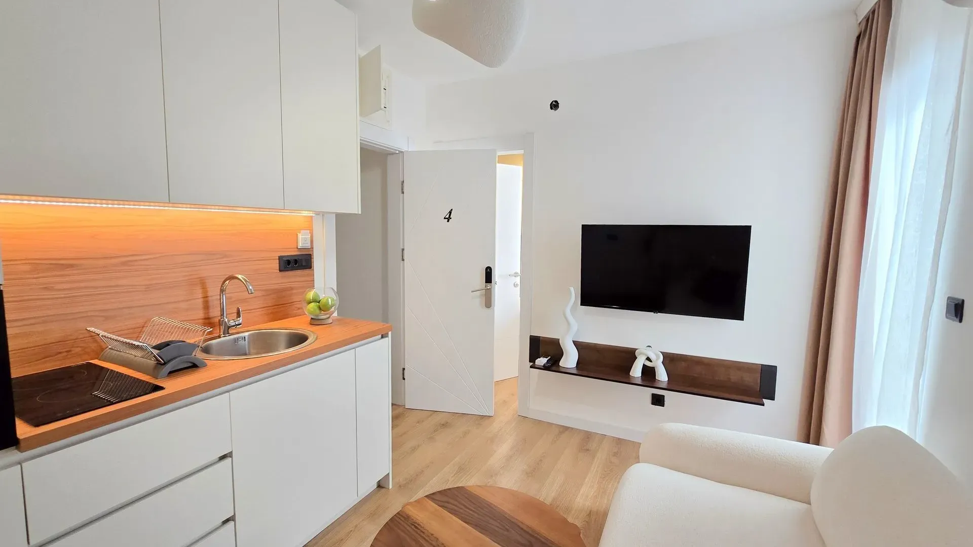Prodaja, ugostiteljski objekat, 440m², Budva, Crna Gora