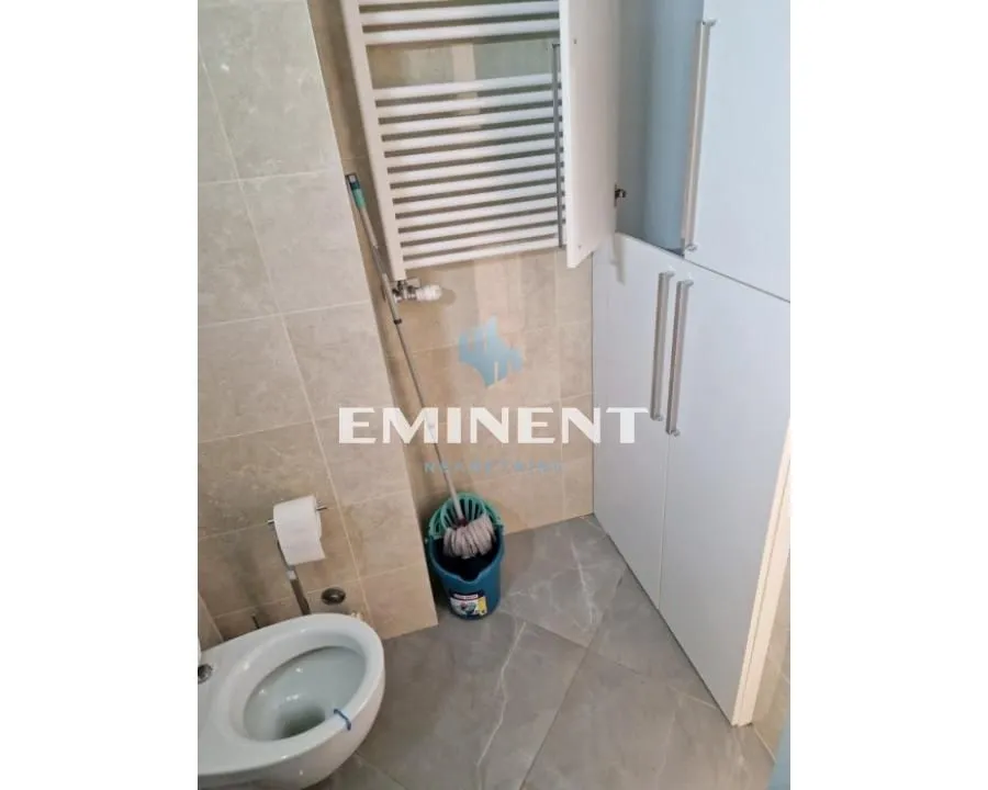 Izdavanje, dvosoban stan, 56m², Novi Beograd Blok 65, Novi Beograd Sve Podlokacije