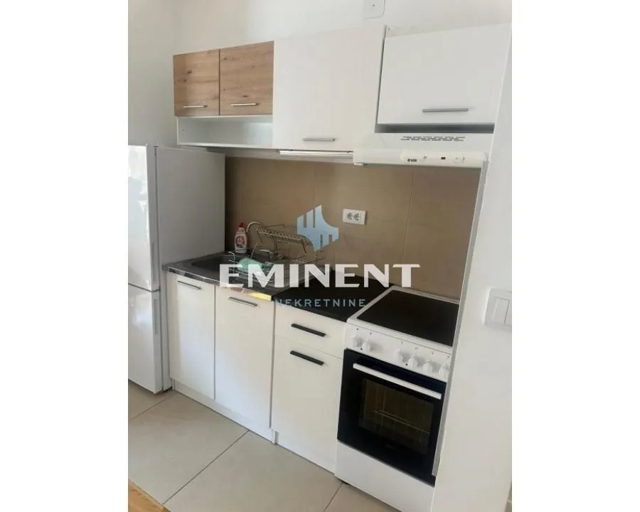 Rent, apartment, 38m², Stari Grad, Beograd